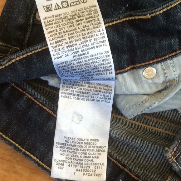 Levi’s 8 M Drk Rinse with Distressing Bootcut - Picture 8 of 8